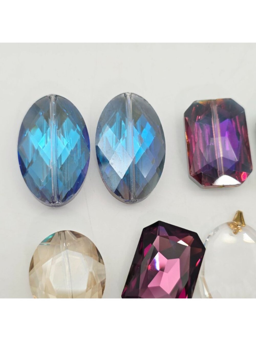 10 Faceted Acrylic & Glass Beads Assorted Shapes Colors Jewelry Making Crafts - Picture 2 of 8